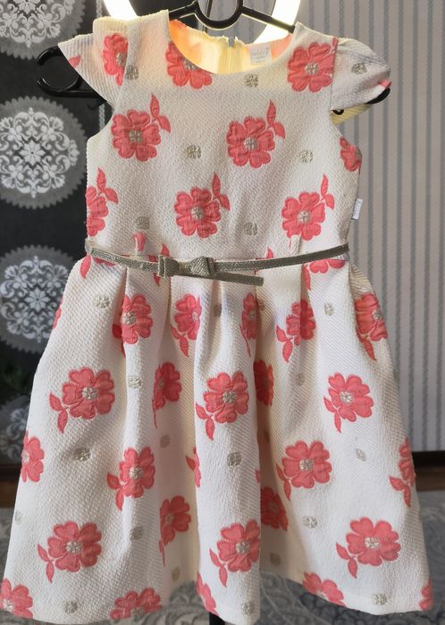 Продам детское платье