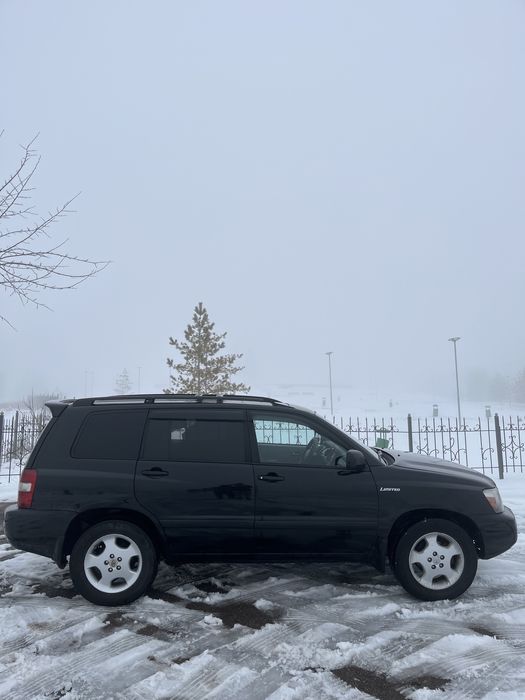 Тайота Хайландер 2005