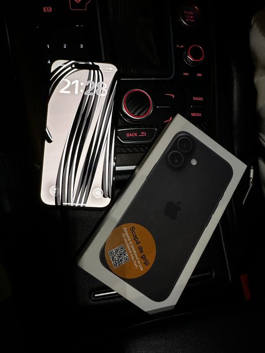 iPhone 16 97% baterie