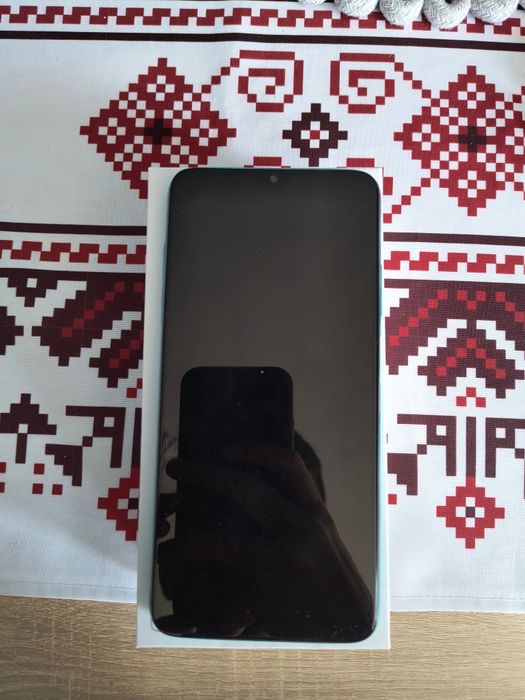 Xiaomi Redmi 9T 4,00 + 2,00 GB RAM
