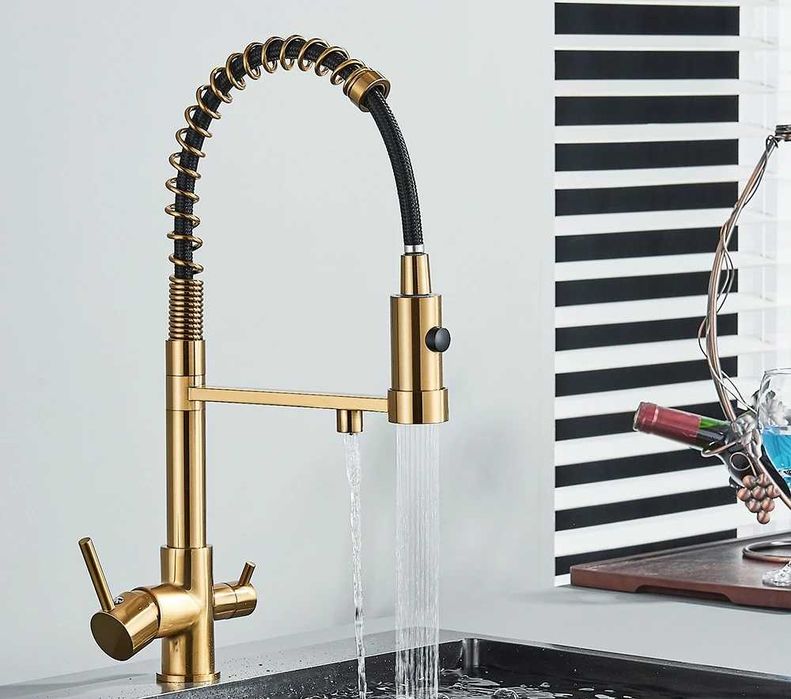 Елегантен издърпващ се смесител за кухня 3 в 1