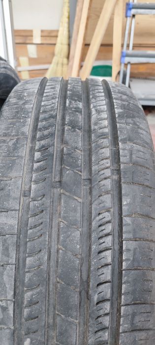 Продам резину 225/45/18 лето