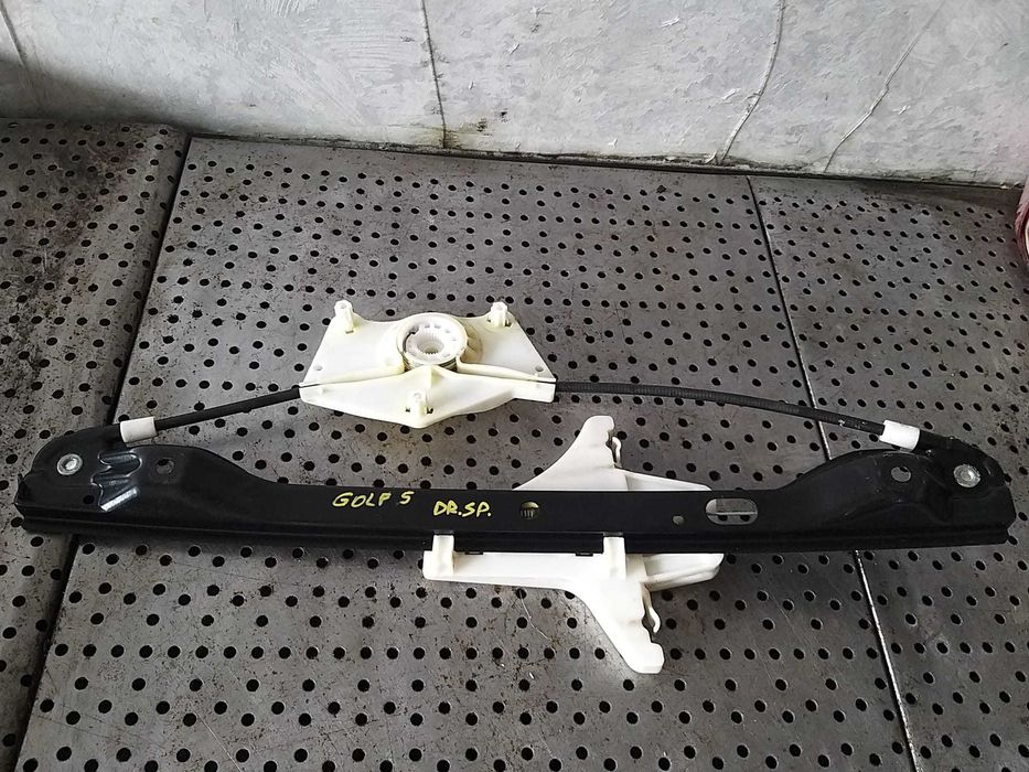 Macara geam dreapta spate vw golf 5 1k