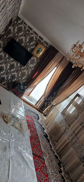 Уй сотилади. Вогзал сой. Ул. Бархаëт 7 Б