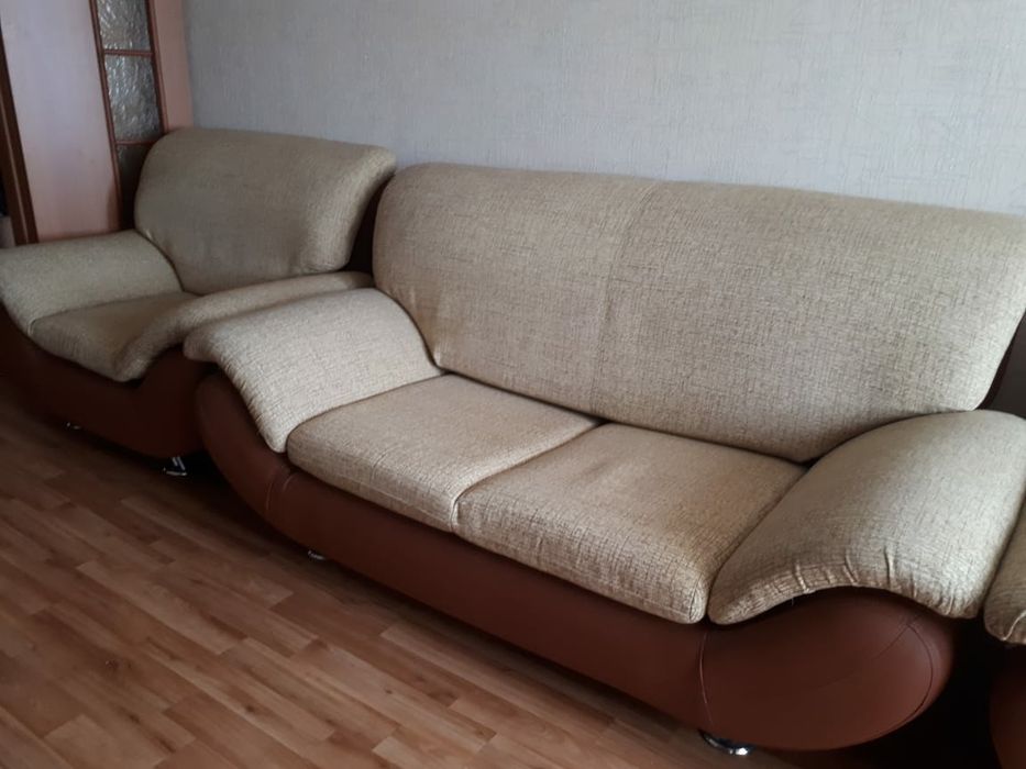 Мягкий уголок тройка