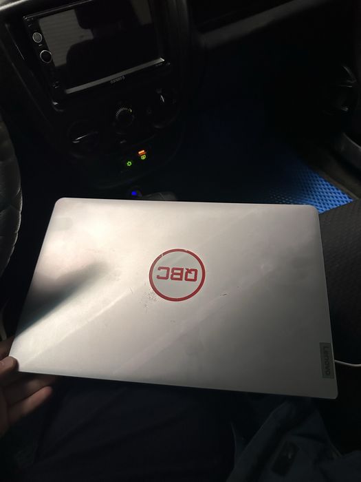 Lenovo в отличном состояний