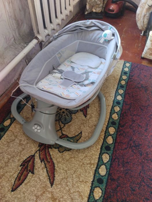 Продам шезлонг. Торг есть