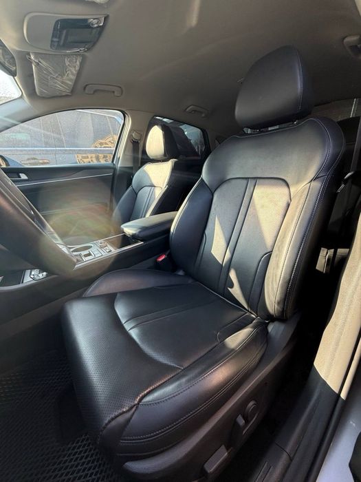 Kia K5 ideal holatda