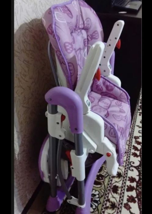 Продам стулья для  кормления