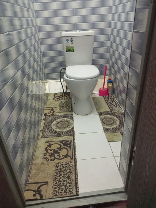 Kvartira sotiladi, vaenniy garodokda joylashgan