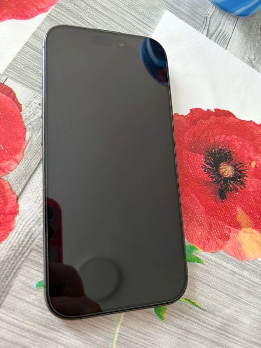 Vand Iphone 17 Black
