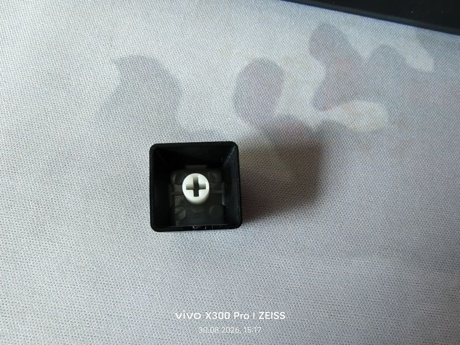 Продается клавиатура Ajazz AK820