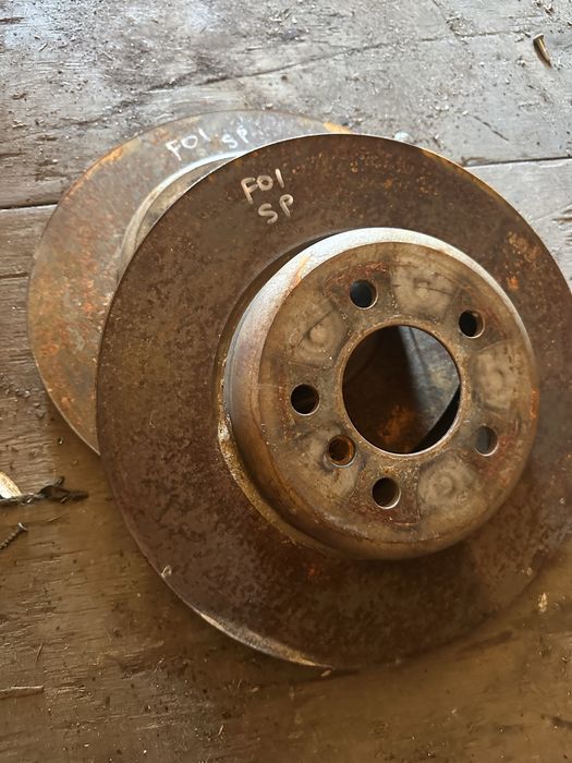 Set discuri / disc frana spate BMW F10 F01 f06 F07 F13 F14 seria 5 6 7 - 34 cm - 34.5 cm oem