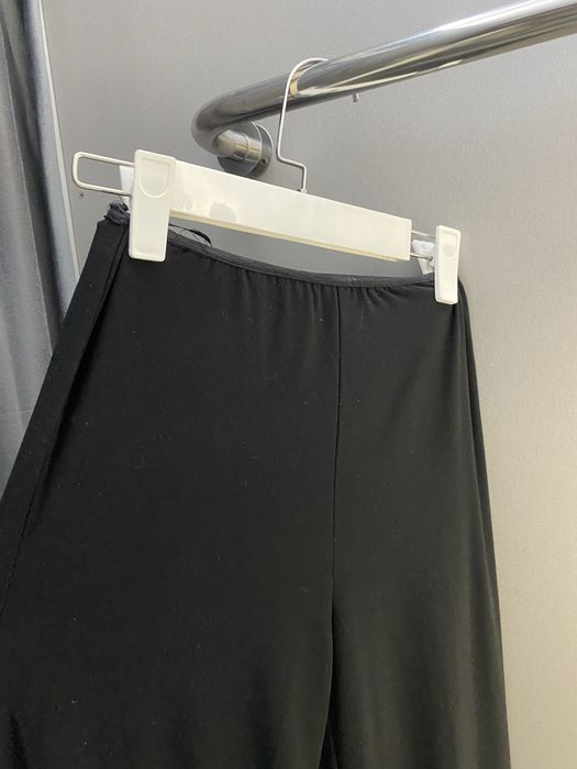 Штаны с разрезами