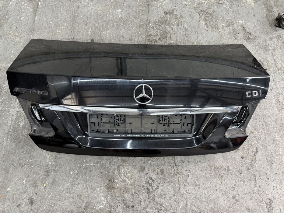 Заден капак за Mercedes W212 E класа, Мерцедес
