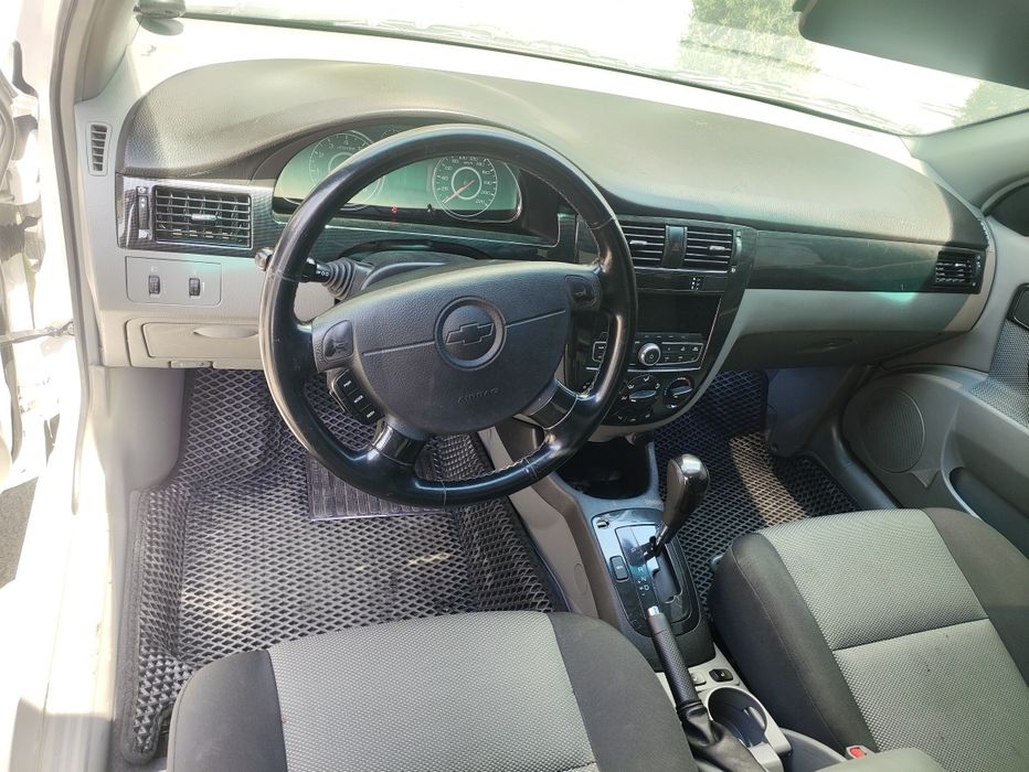 Lacetti 2020 avtomat elegant sotiladi