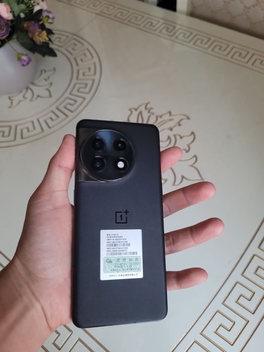 Обмен OnePlus 11