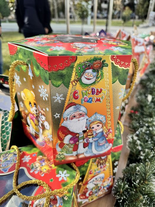 Новогодние подарки оптом