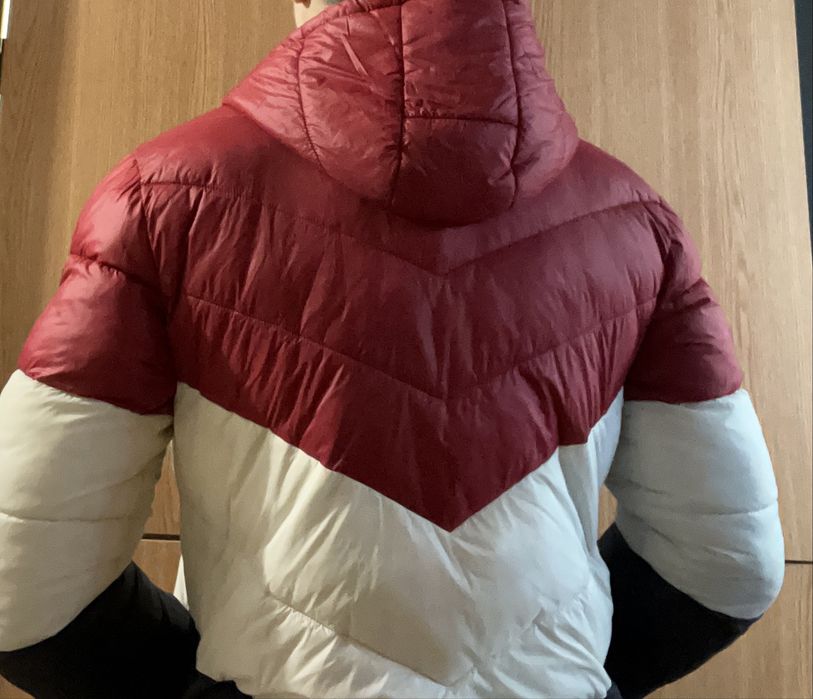 Geaca Lee Cooper Marimea M in conditii bune