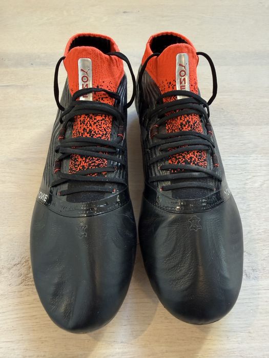 Ghete fotbal Puma One 18.1 profesionale