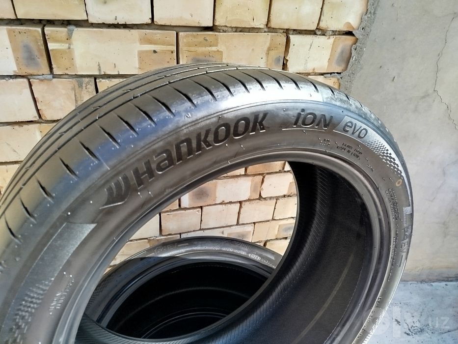245 45 R19 Shina Hankook ion Evo