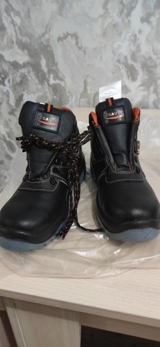 Ботинки рабочие новые