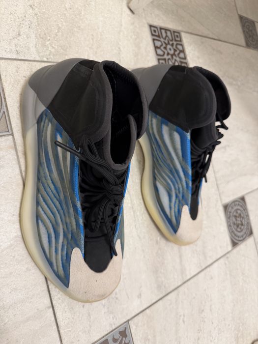 Adidas yeezy qntm frozen blue