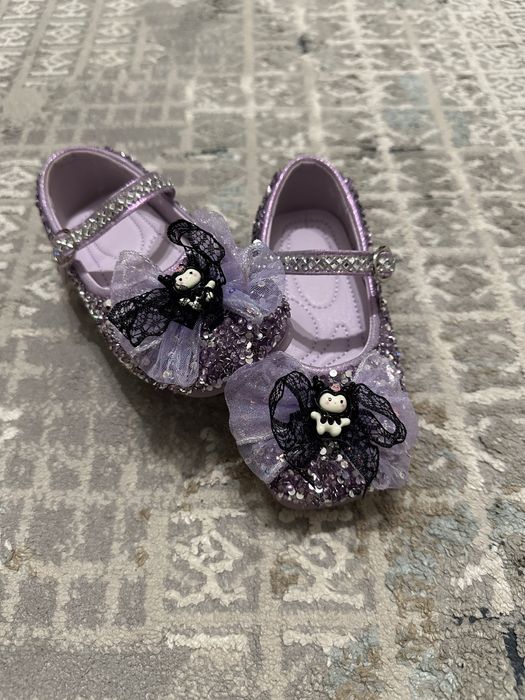 Продам детские сандали, туфельки .