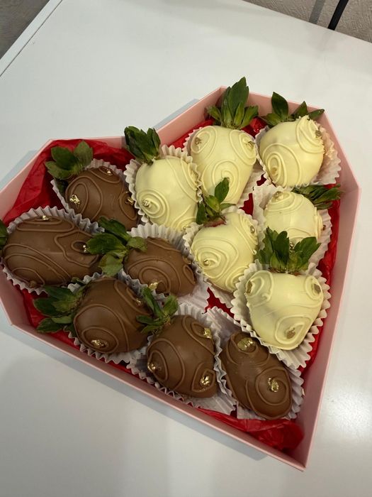 Клубника в шокаладе,Г.Астана