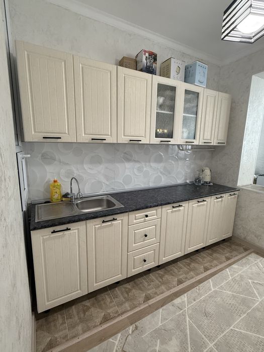 Кухонный гарнитур сатылады