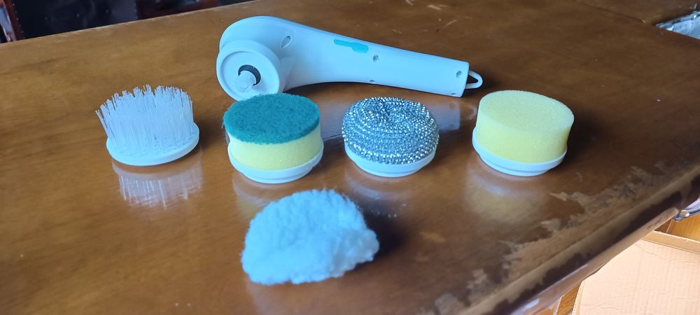 Въртяща се четка за почистване