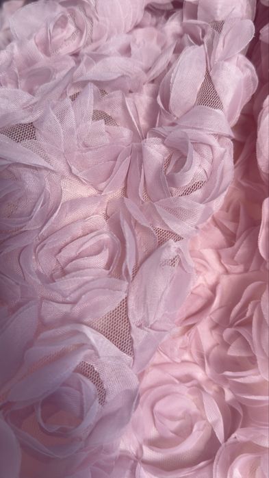 Продам платье 140-158 рр