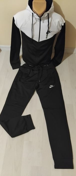 Trening dama Adidas si Nike!