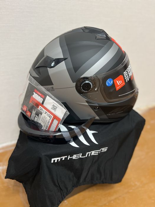 Продам новый мотошлем