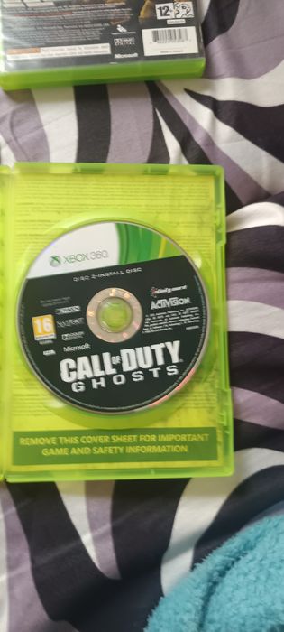 Vând call of duty ghost și kameo elemente of power pentru Xbox 360