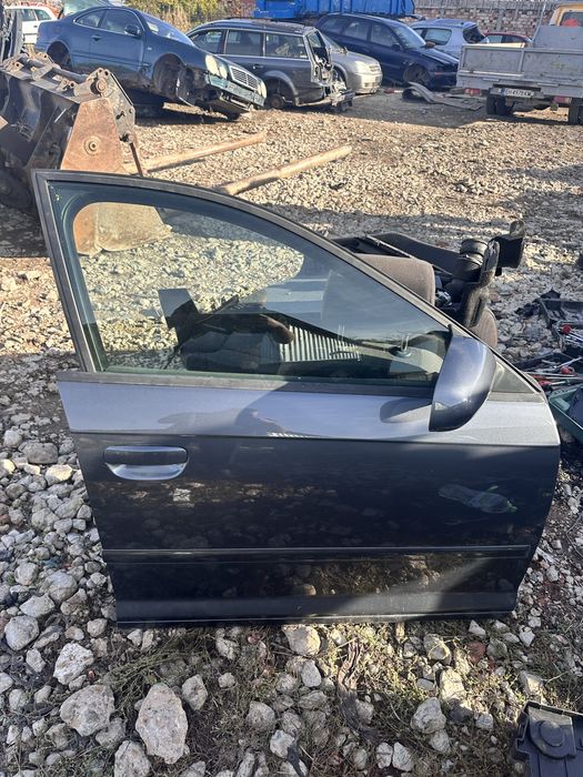 Предна дясна врата Audi A3 8P Sportback 4 врати (оборудвана)