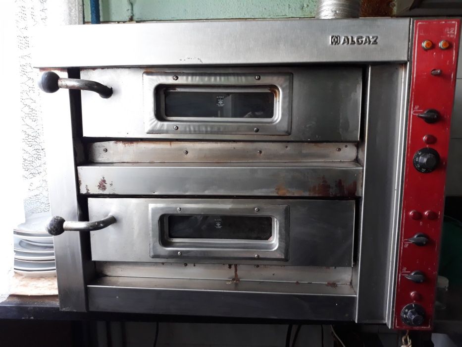 Двойна фурна за пици