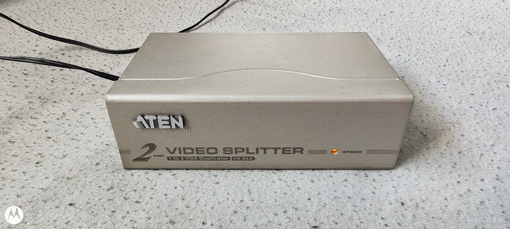ATEN VS-92A видео сплитер