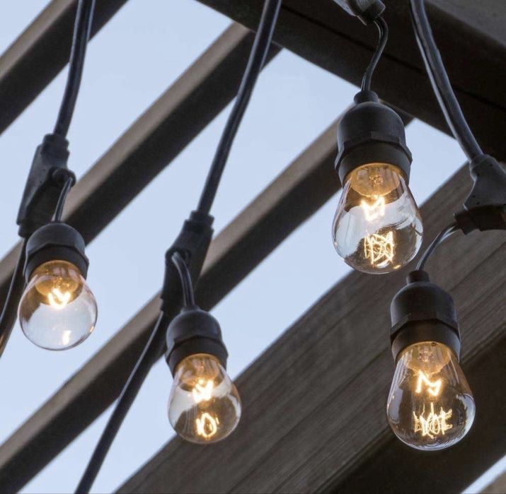 Ghirlanda luminoasa LED 15m, Alb cald 3000k, E27, 50 Hz, 22.5 W