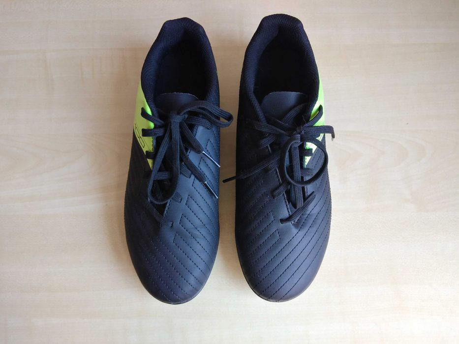 Футболни обувки Kipsta, маратонки Clibee 37 номер и плетени 36 номер