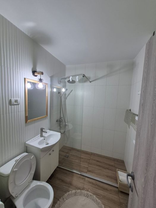 Închiriere in regim hotelier in Mangalia, apartament cu 3 camere Premium , distanță mică de plajă și faleză