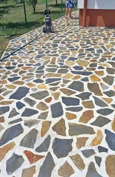 Piatra naturala de munte si montaj profesional