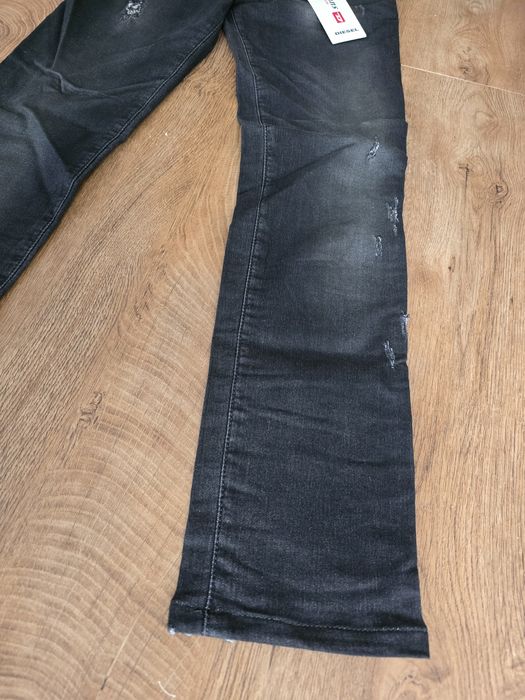 Оригинални, дамски дънки Diesel