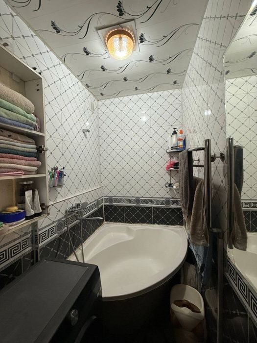 3-х. Юнусабад 17. 3/2/5. Сайрам.