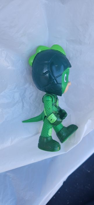 Set eroii in pijama superb 120lei