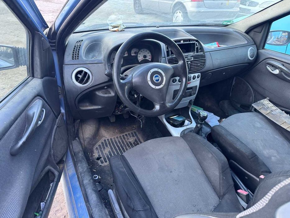 Fiat punto 1.4 2003г. На части.