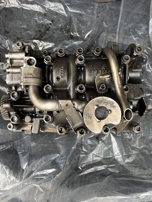 Рециклиран модул Маслена помпа и Балансиращи валове 2.0 TDI (Passat B6, Audi)