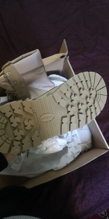 Bocanci Combat Vara Piele intoarsa Crem Doua Perechi