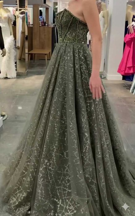 Бална рокля.Официални рокли