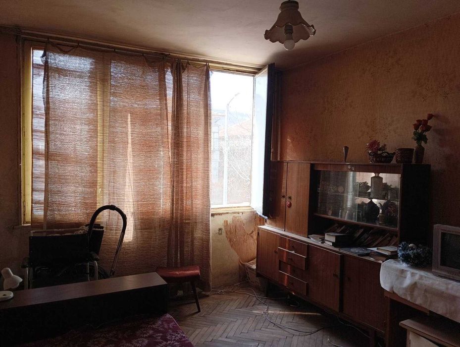 Продава се Двустаен апартамент в Свищов - 60 кв.м за 255 €/кв.м - Снимка #1
